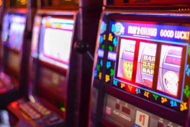 jayajitu Starlight Princess live dealer studio with elegant lighting and multiple camera angles